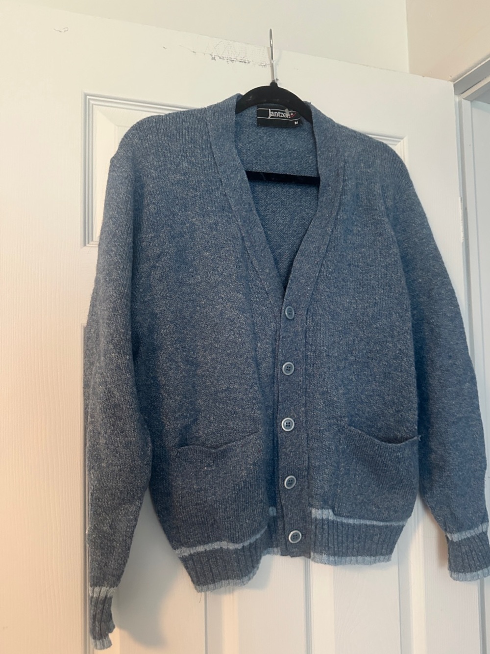 100% wool Jantzen Men’s Heathered Blue Button-Front Cardigan with Contrast Trim